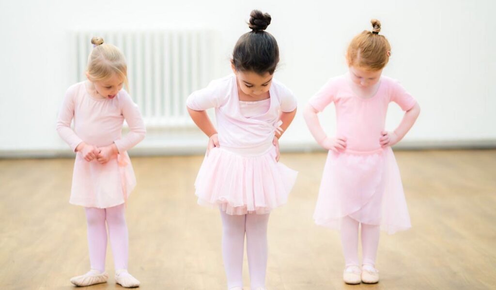 MOUVE® Ballet Classes for kids